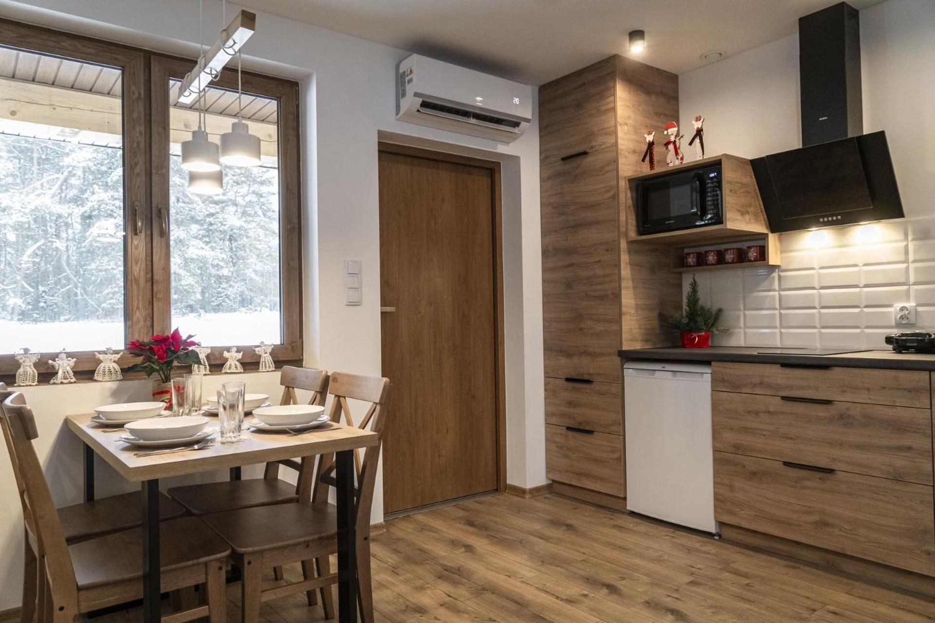 Jurajskie Pokoje Pod Lasem Bobolice  Extérieur photo