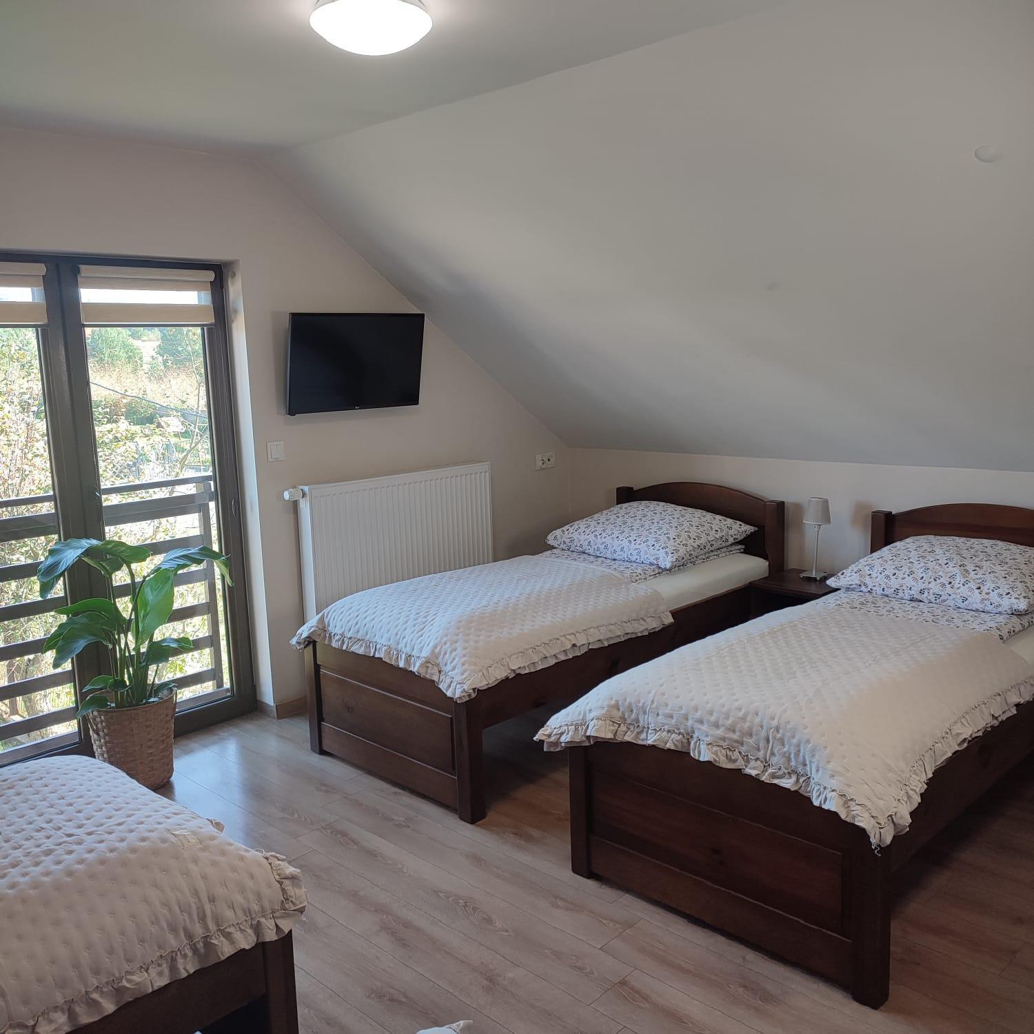 Jurajskie Pokoje Pod Lasem Bobolice  Extérieur photo